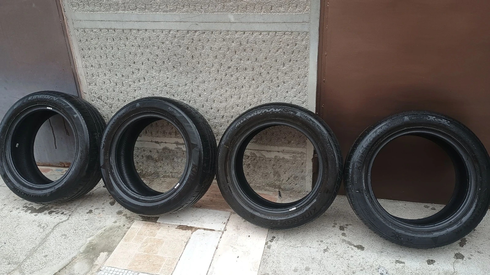 Гуми Летни 205/55R16, снимка 8 - Гуми и джанти - 54151037