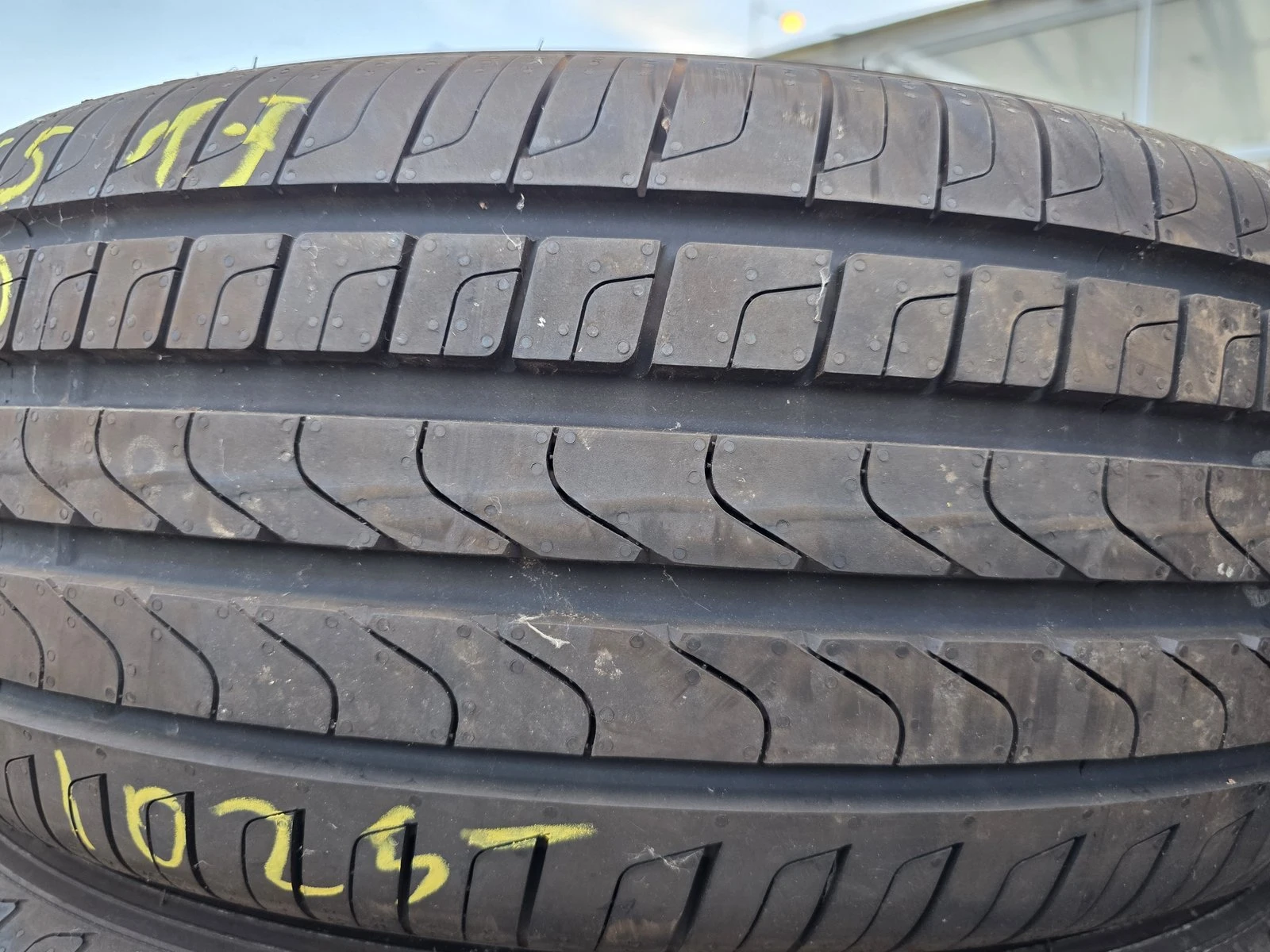 Гуми Летни 225/65R17