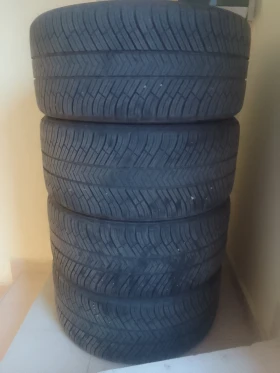 Гуми Зимни 265/40R19, снимка 7 - Гуми и джанти - 52929565