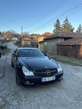 Mercedes-Benz CLS 3.2 дизел, снимка 11 - Автомобили и джипове - 45685769