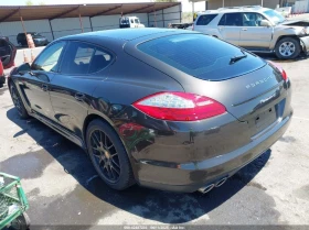 Обява за продажба на Porsche Panamera 4S/ПОДГРЕВИ/ПАНО/CHRONO PACK/400HP!!! ~20 600 лв. - изображение 3