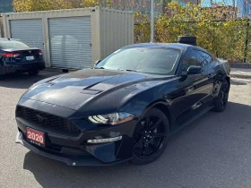 ������ Ford Mustang