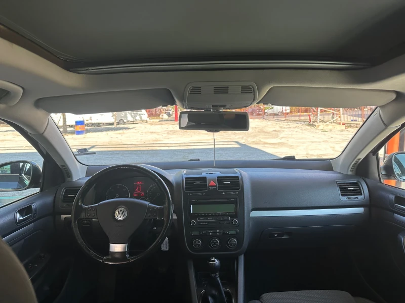 VW Golf 2.0 TDI, снимка 8 - Автомобили и джипове - 47082787