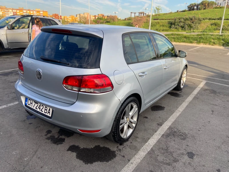 VW Golf, снимка 2 - Автомобили и джипове - 47657156