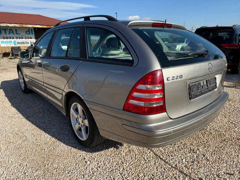 Mercedes-Benz C 220 cdi Парктроник! , снимка 6 - Автомобили и джипове - 48126705