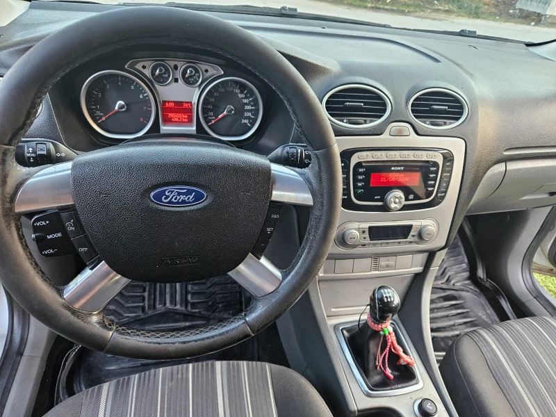 Ford Focus, снимка 11 - Автомобили и джипове - 51421747