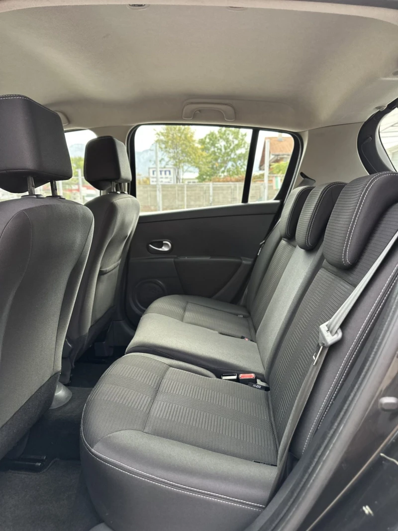 Renault Clio 1.2 i * KLIMATRONIK* , снимка 13 - Автомобили и джипове - 52174751