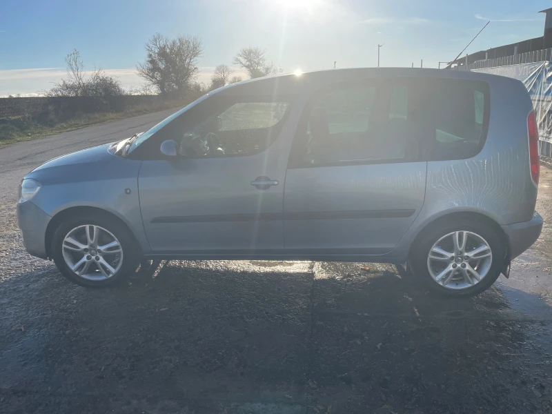 Skoda Roomster 1.6i, снимка 5 - Автомобили и джипове - 52677976