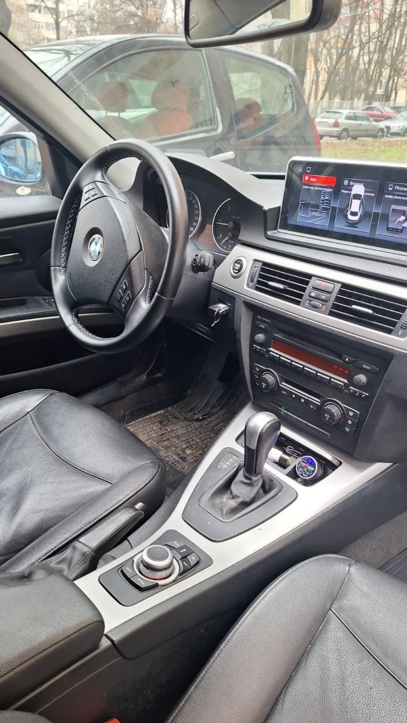 BMW 320, снимка 6 - Автомобили и джипове - 53234921