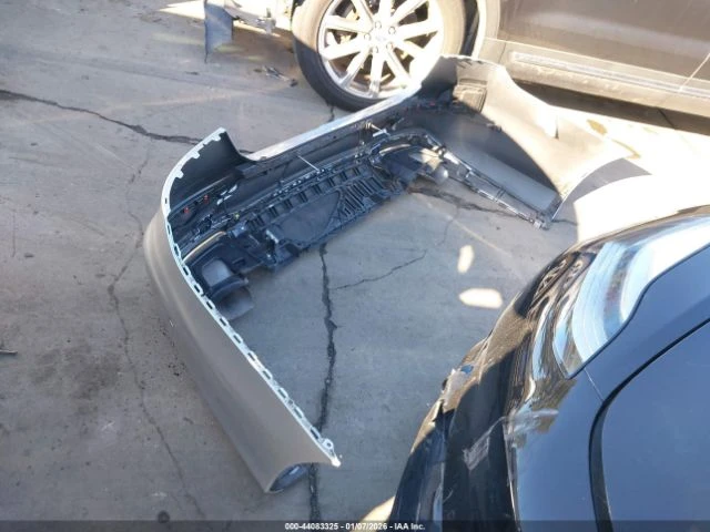 Mercedes-Benz E 350, снимка 16 - Автомобили и джипове - 53472352