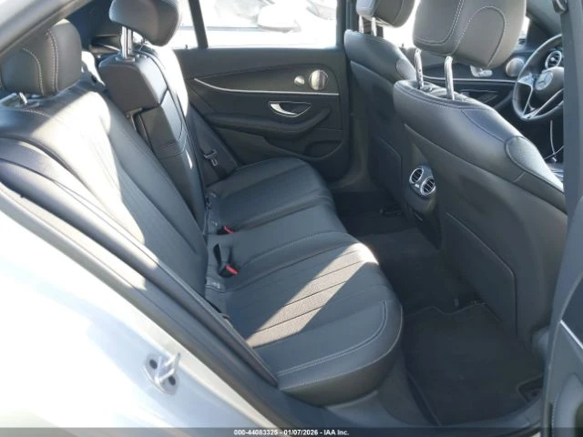 Mercedes-Benz E 350, снимка 12 - Автомобили и джипове - 53472352