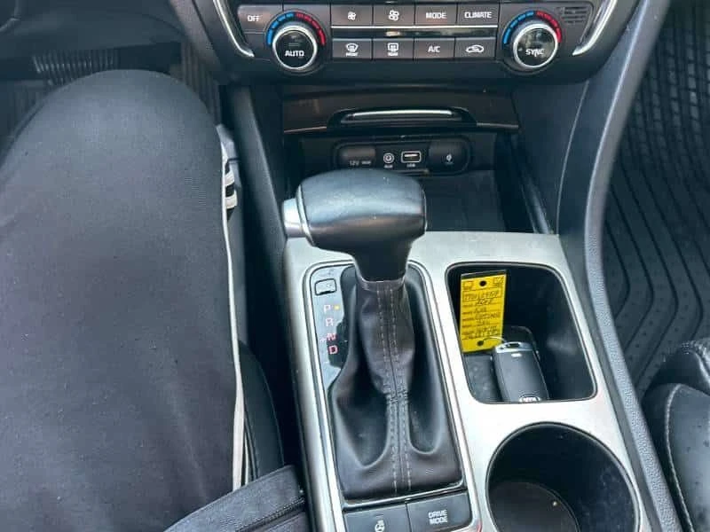 Kia Optima * SXL Turbo * CARFAX * ЦЕНА ДО БГ, снимка 14 - Автомобили и джипове - 53996696