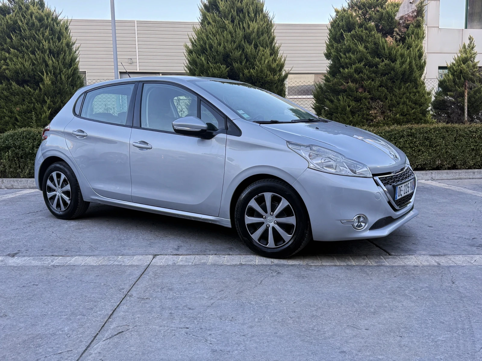 Peugeot 208 1.6 eHDI, снимка 1