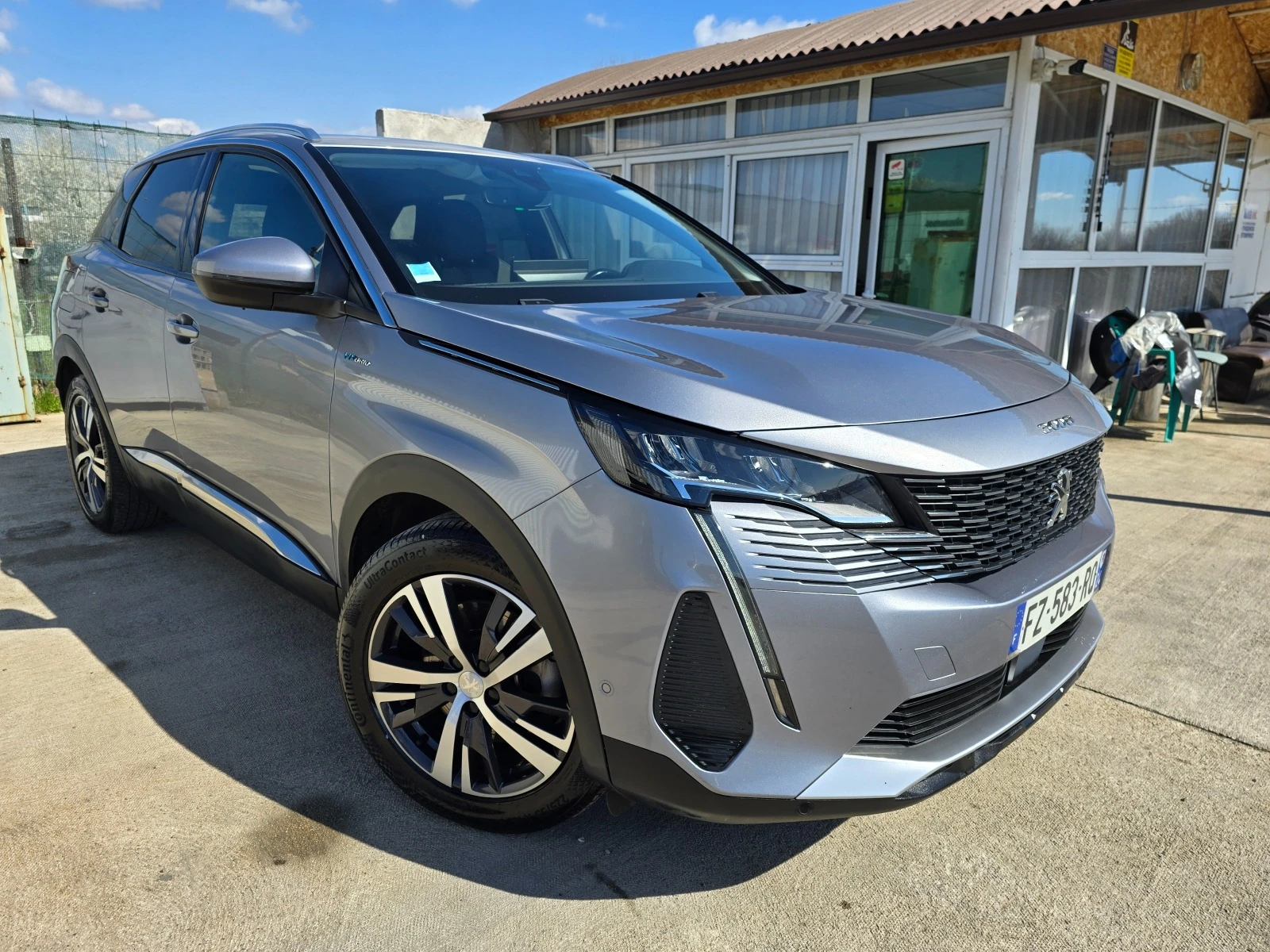 Peugeot 3008 Plug-in HYBRID * 224к.с.* 4×4* 84000км - изображение 7