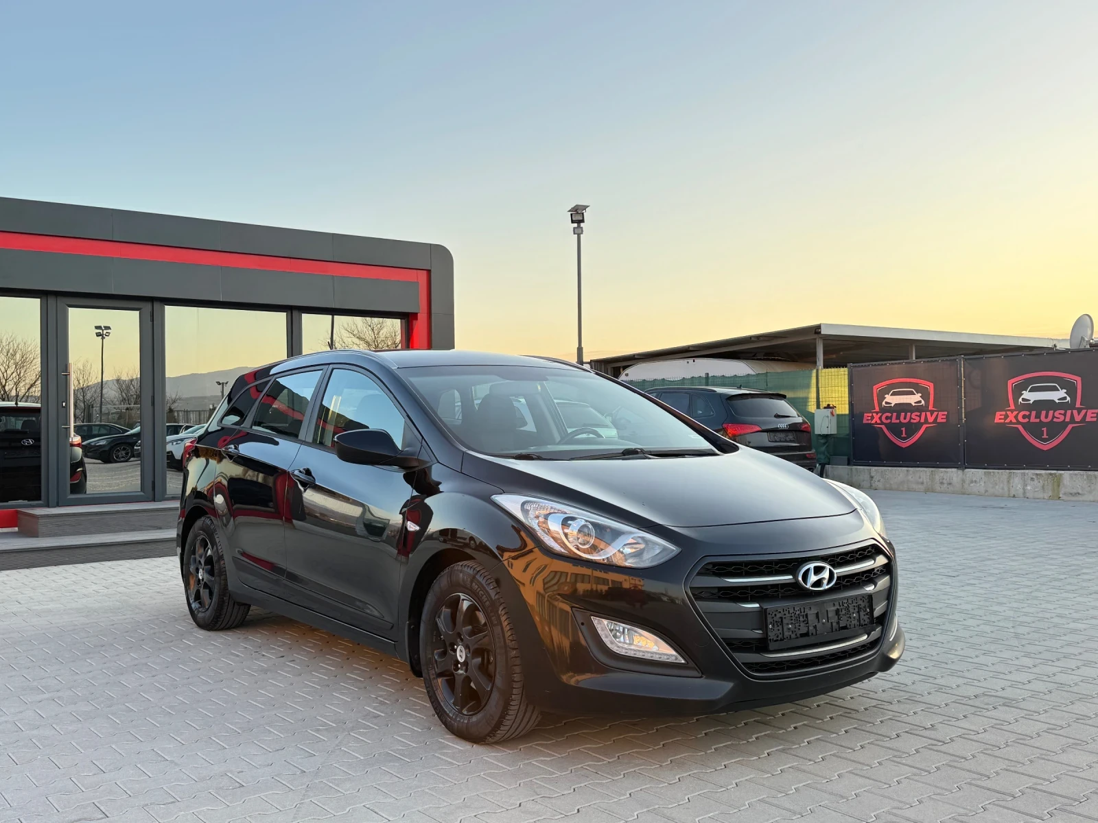 Hyundai I30 1.6CRDI CAMERA NAVI FULL - изображение 7