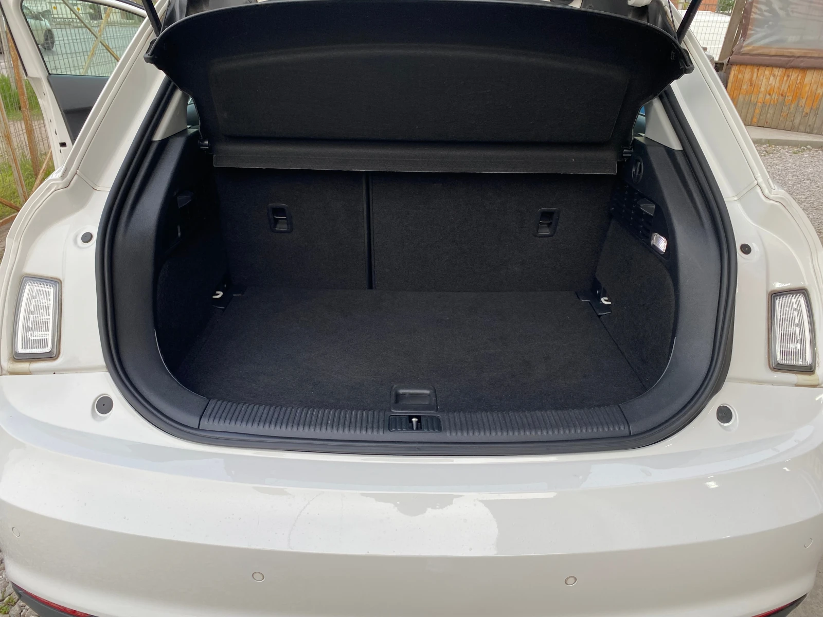 Audi A1 1.4TFSI SPORTBACK* ПОДГРЕВ* LED* KEYLESS* NAVI - изображение 8