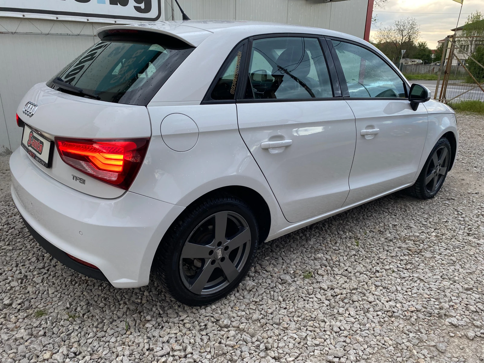 Audi A1 1.4TFSI SPORTBACK* ПОДГРЕВ* LED* KEYLESS* NAVI - изображение 6