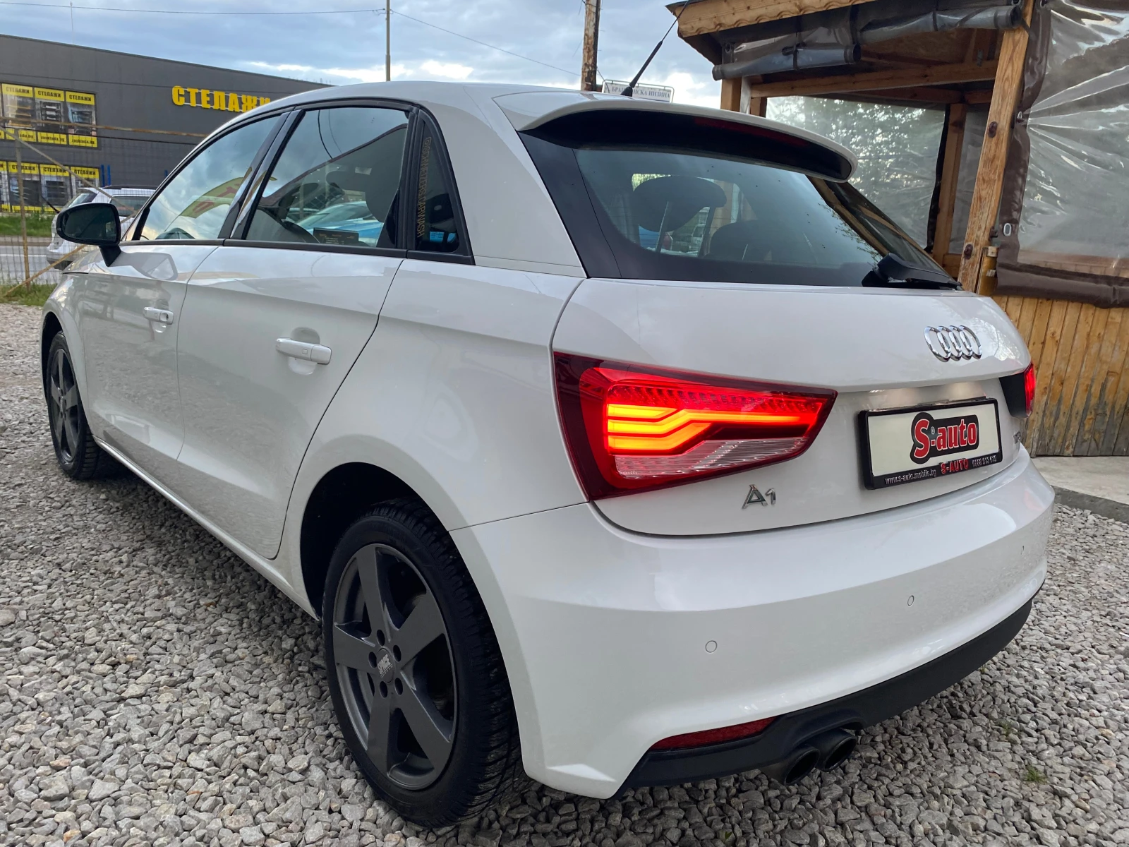 Audi A1 1.4TFSI SPORTBACK* ПОДГРЕВ* LED* KEYLESS* NAVI - изображение 4