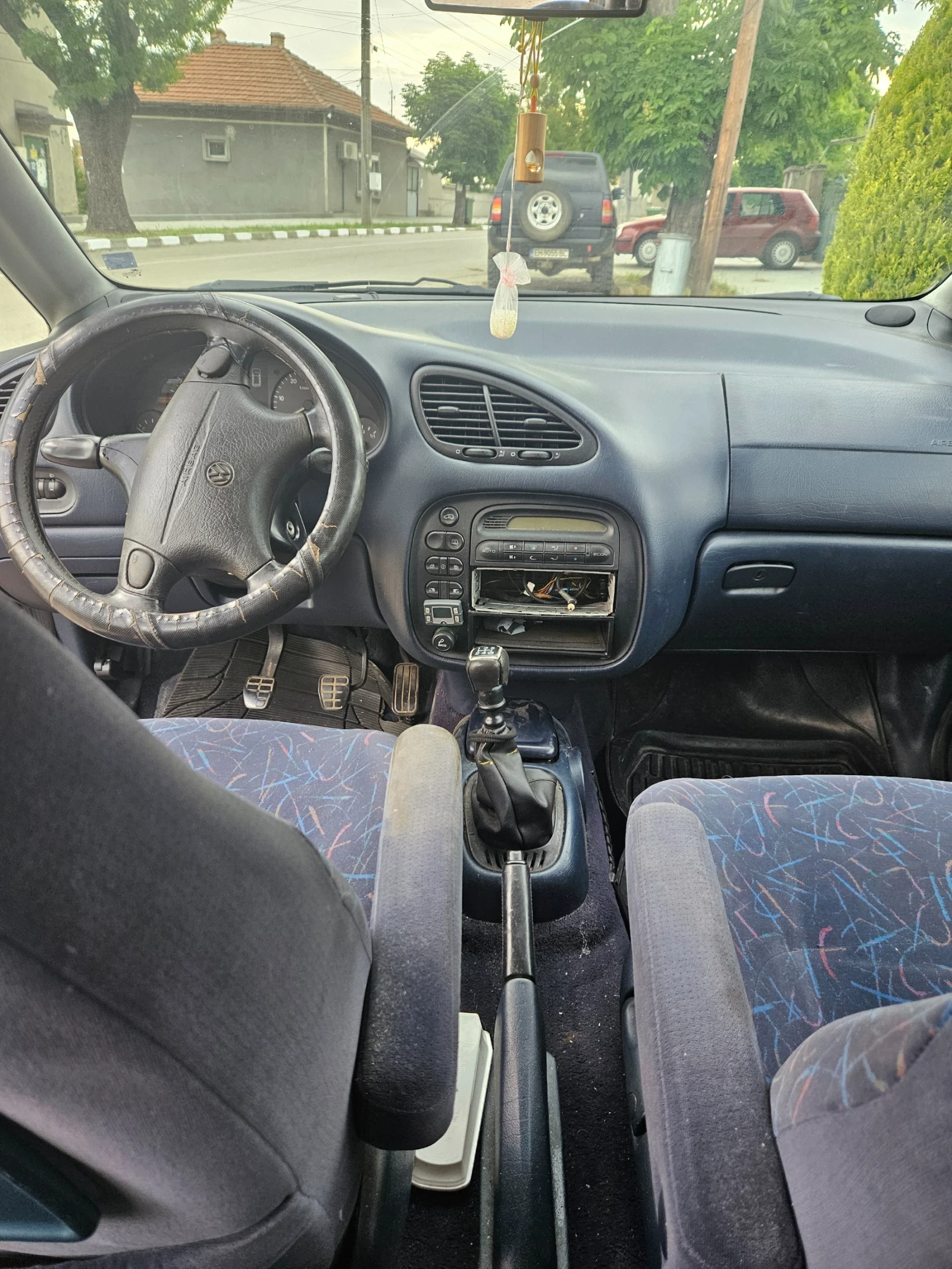 VW Sharan  - изображение 8