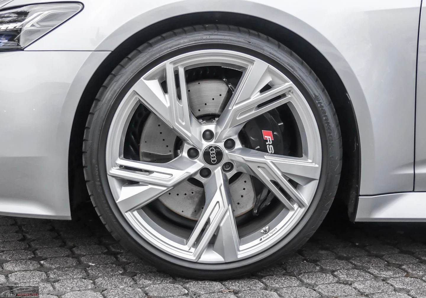 Audi Rs6 4.0TFSI/600HP/AVANT/TIPTRONIC/PANO/MATRIX/136f - изображение 4