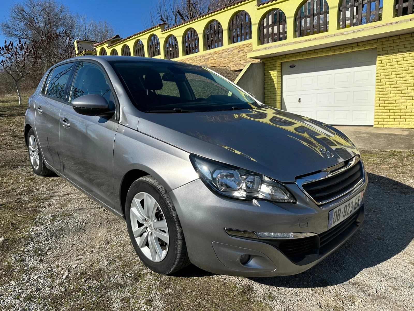 Peugeot 308 1.6 HDI, НАВИ, 6 ск. | Mobile.bg — изображение 1