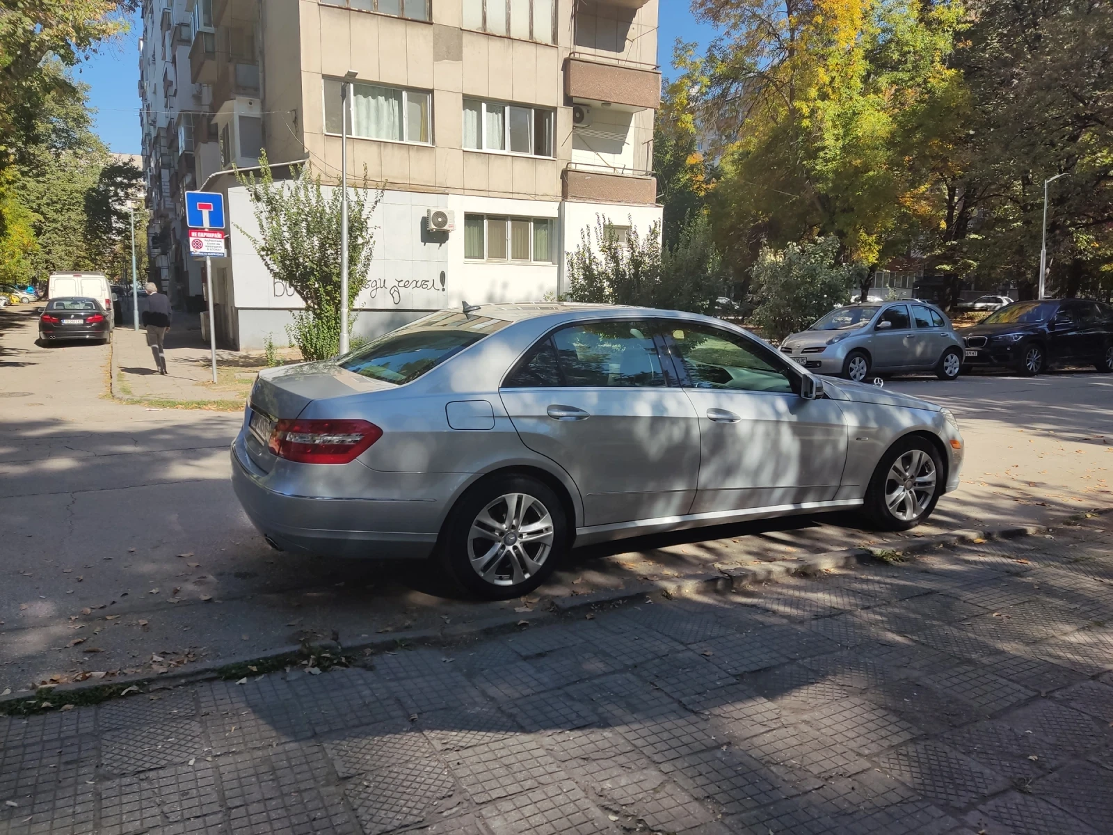 Mercedes-Benz E 350  - изображение 4