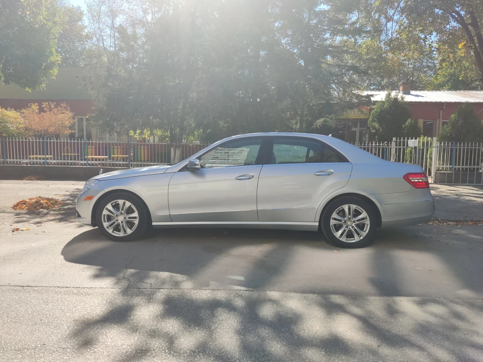 Mercedes-Benz E 350  - изображение 2