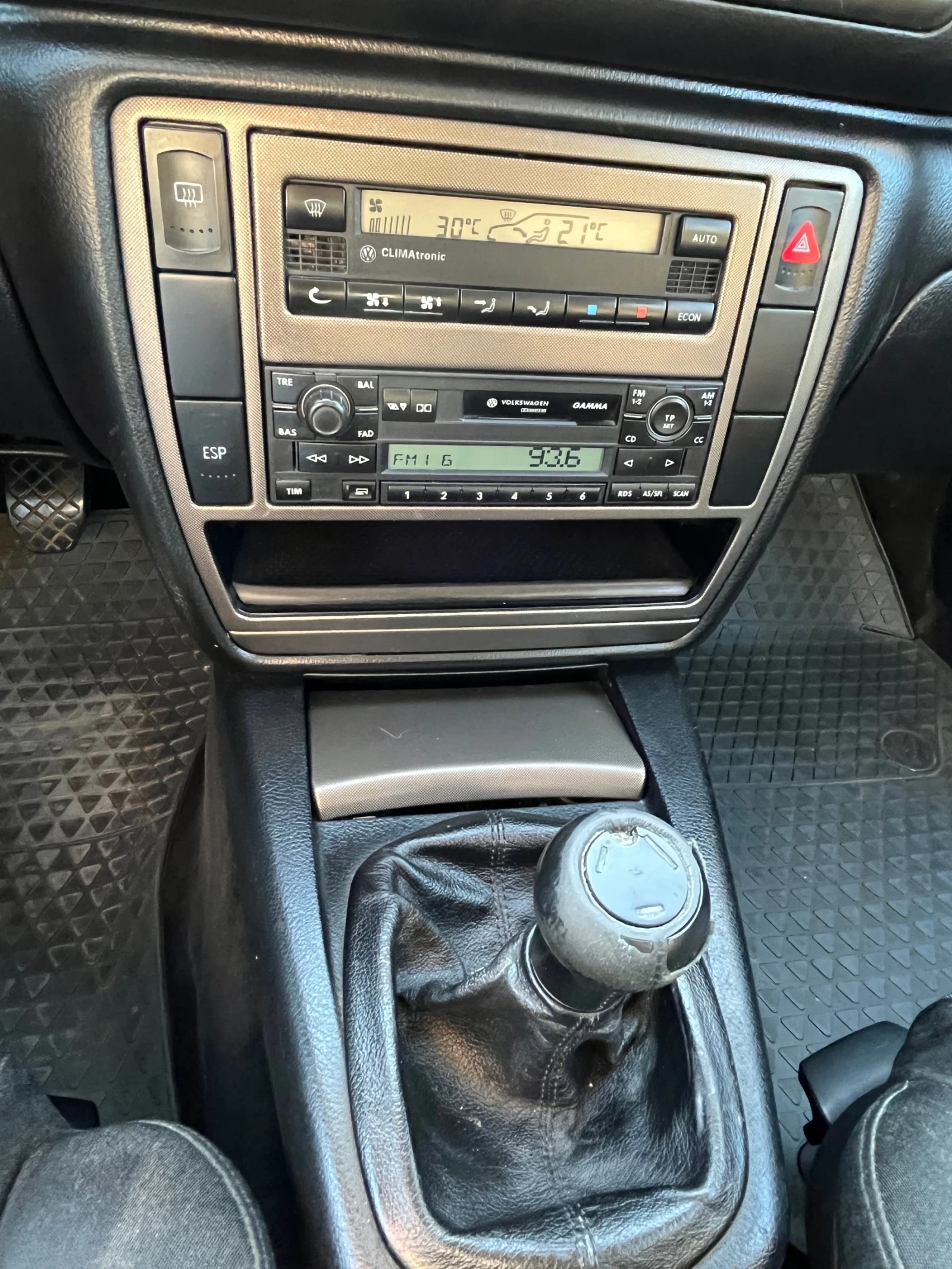 VW Passat 1.9 TDI - изображение 9
