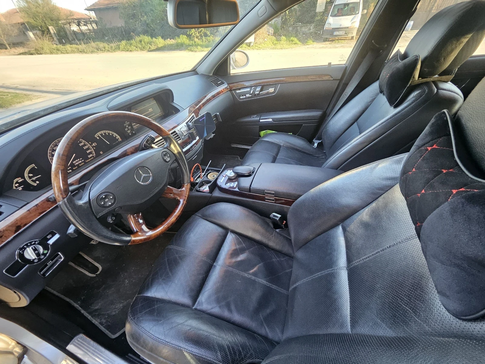 Mercedes-Benz S 550, снимка 12 - Автомобили и джипове - 54650781
