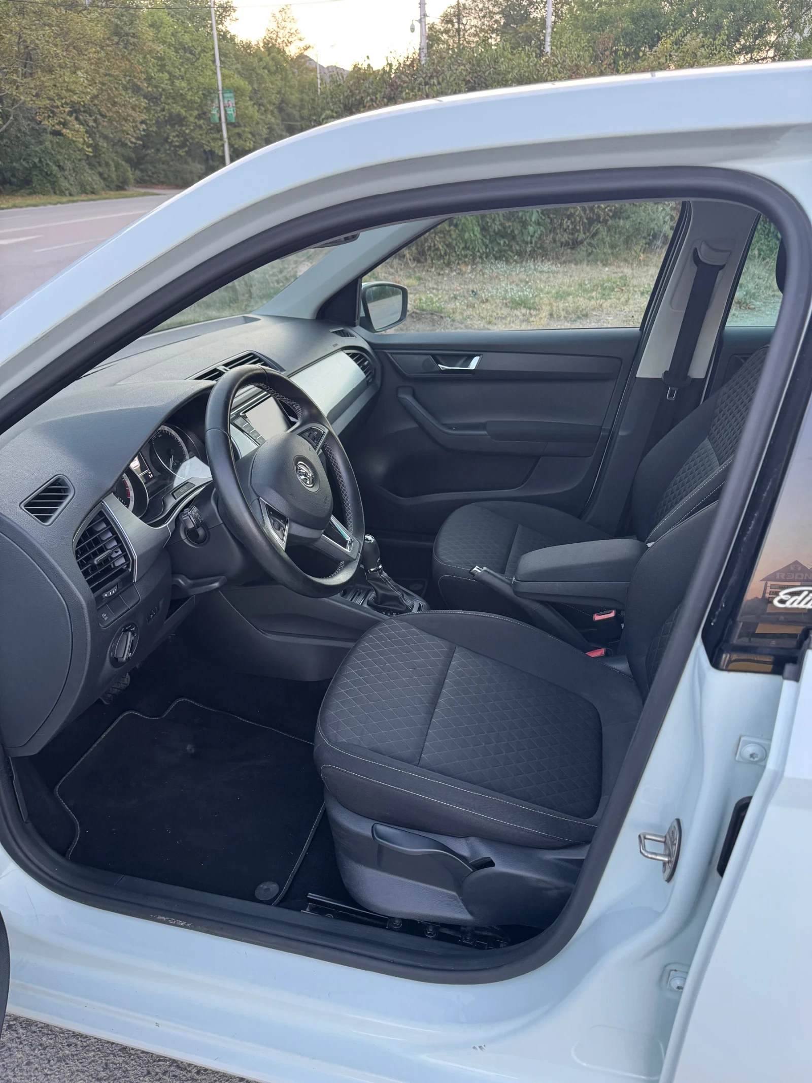 Skoda Fabia  - изображение 8