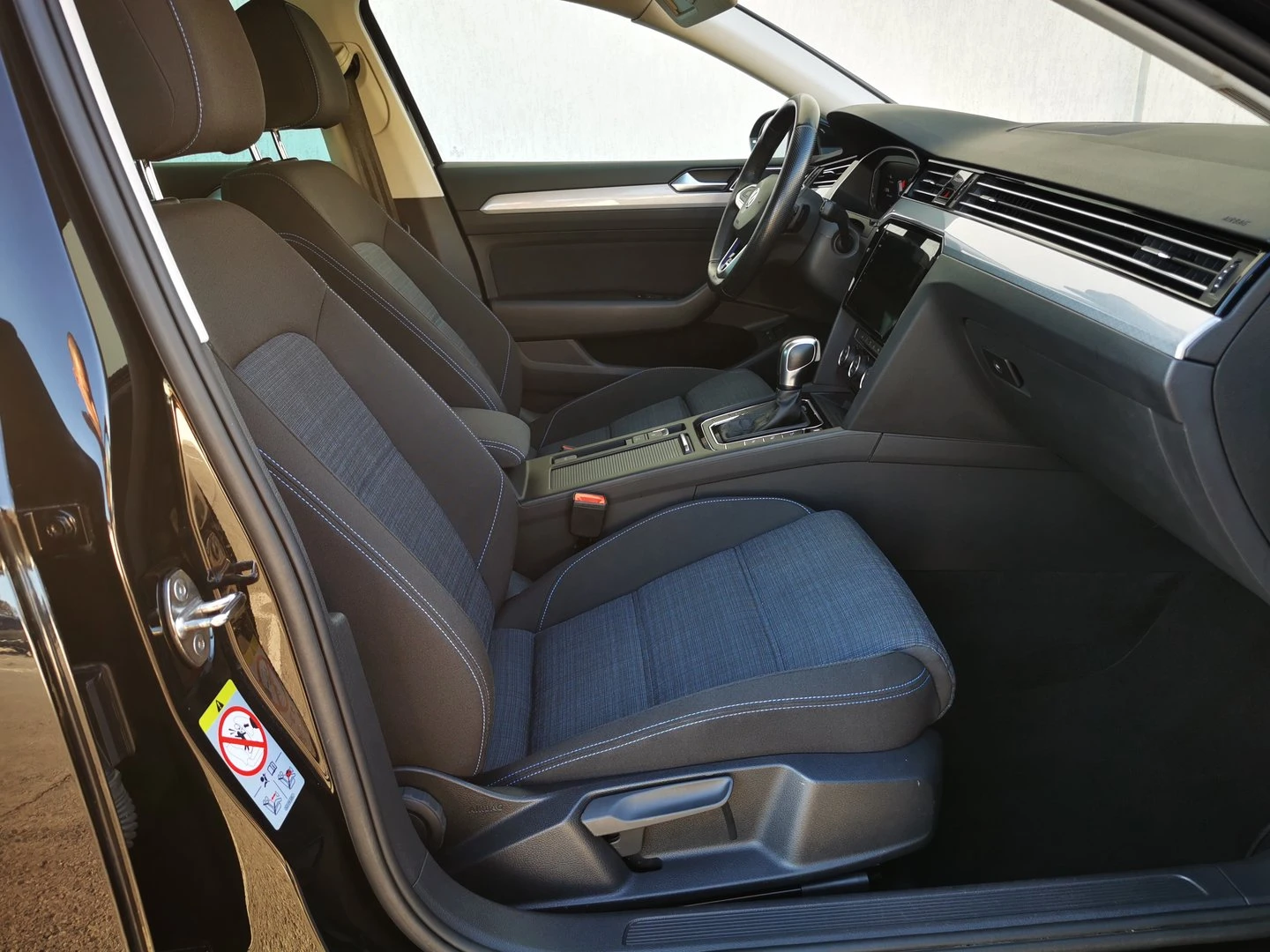 VW Passat VW Passat Var GTE Plug-In-Hybrid 1.4 TSI | Mobile.bg   7