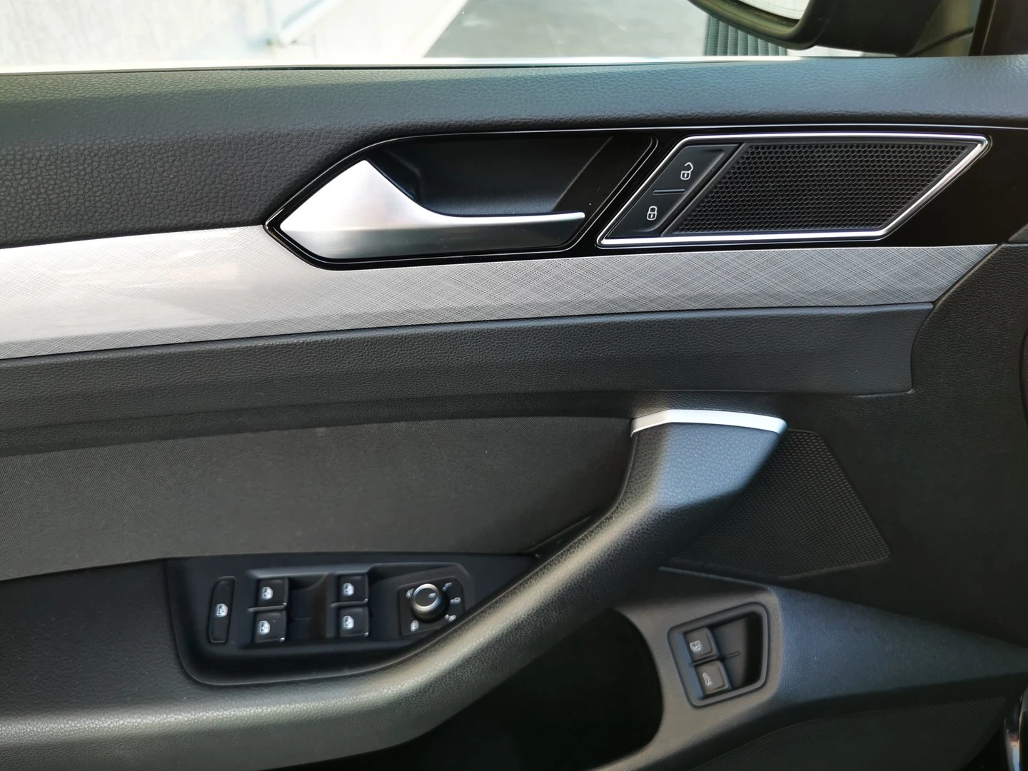 VW Passat VW Passat Var GTE Plug-In-Hybrid 1.4 TSI | Mobile.bg   13