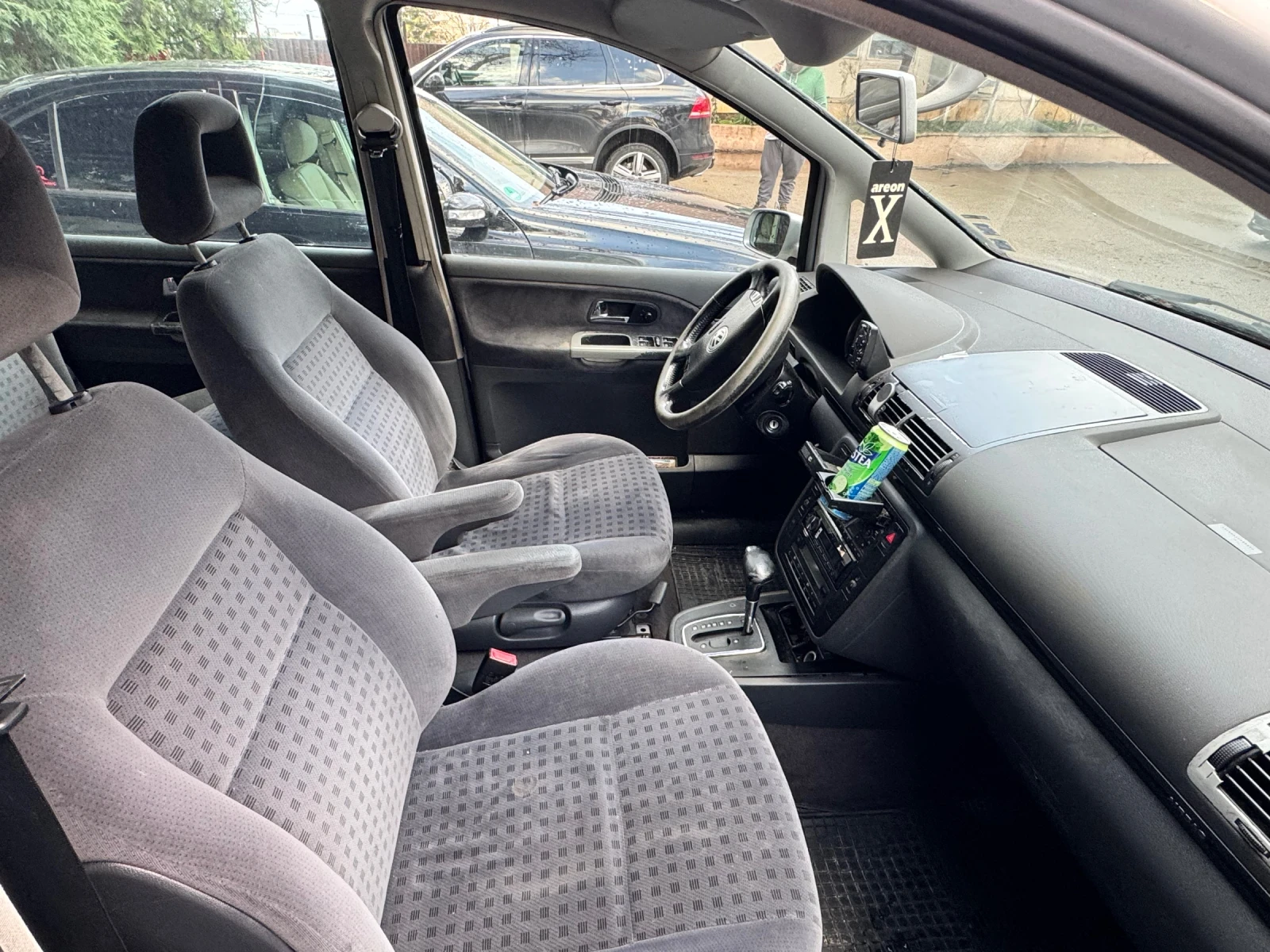 VW Sharan 1.9 ТДИ 6+ 1 - изображение 7