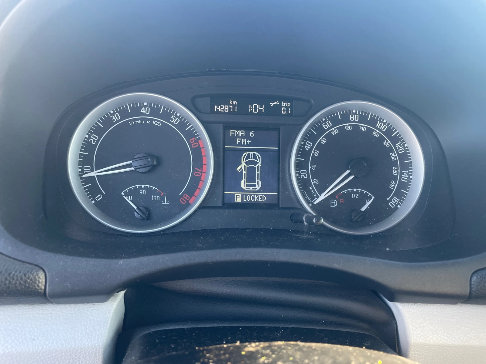 Skoda Roomster 1.6i | Mobile.bg   11