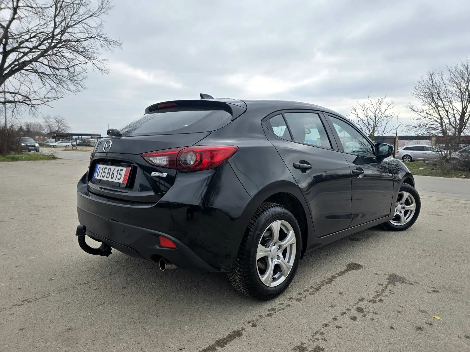 Mazda 3 ТОП СЪСТОЯНИЕ/1.5iSKYACTIV/НАВИГАЦИЯ, снимка 4 - Автомобили и джипове - 53885700