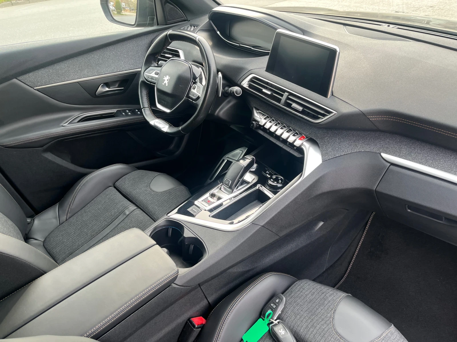 Peugeot 3008 1.5 HDI Gt line Full Top, снимка 10 - Автомобили и джипове - 53923546