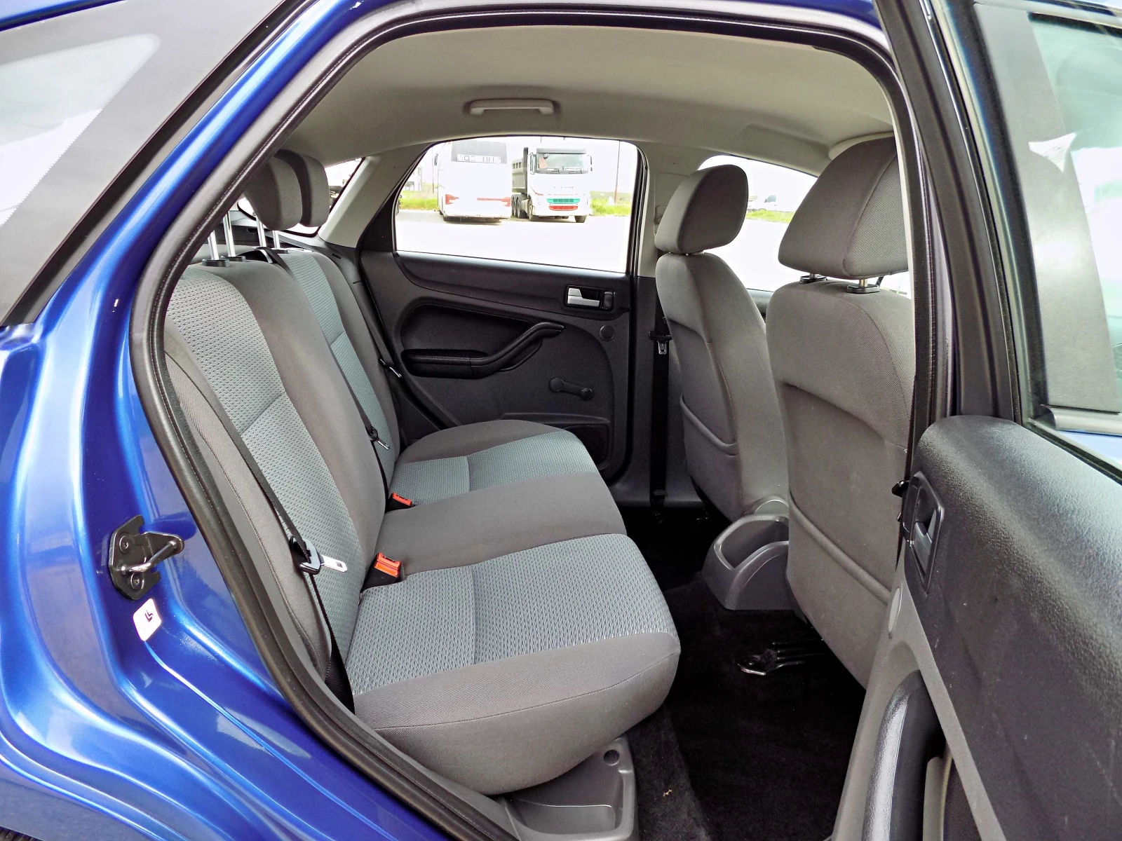 Ford Focus 1.6TDCi/101�./������ ��/������ | Mobile.bg � ����������� 11