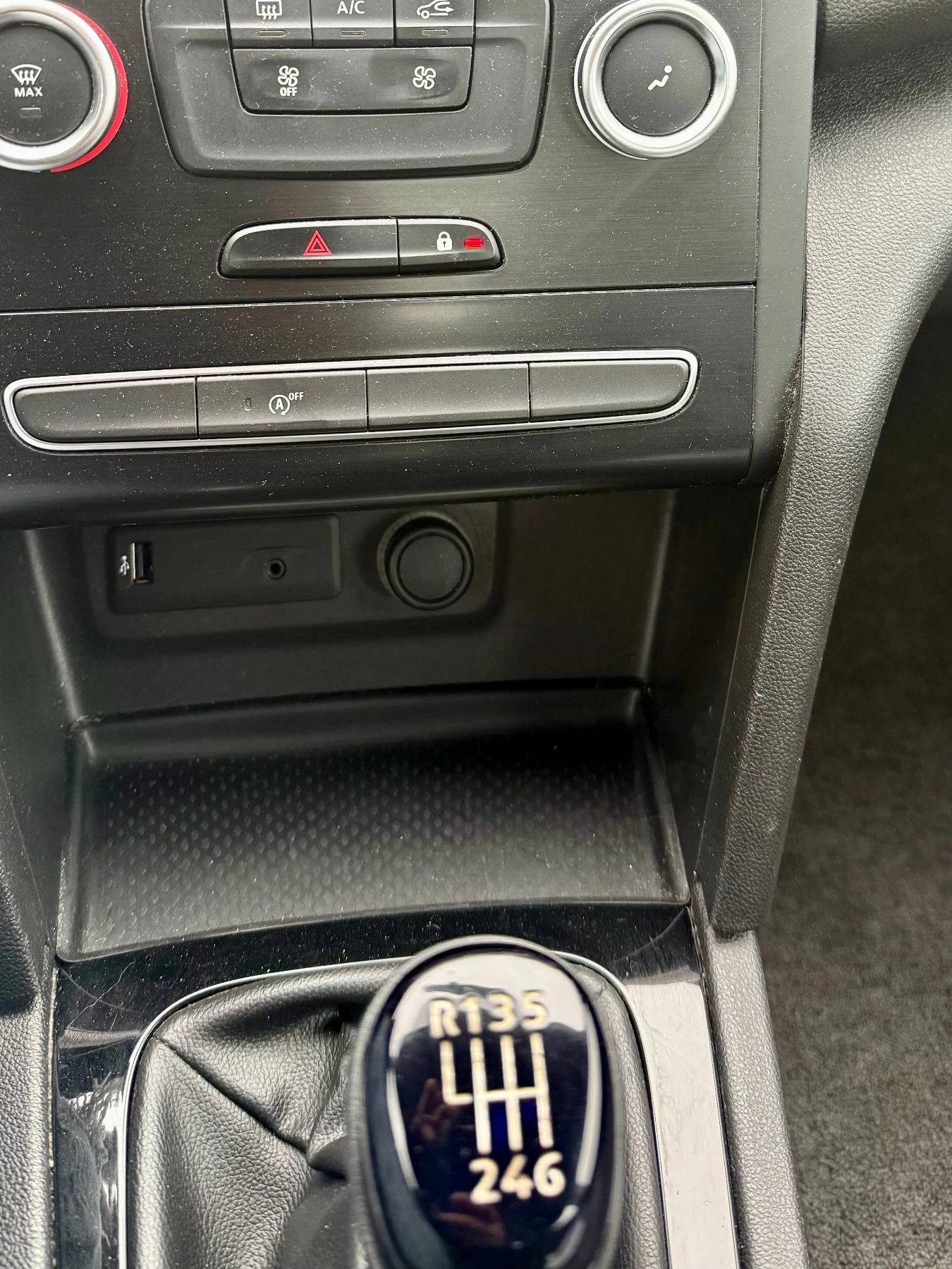 Renault Megane 1, 5DCI-В ГАРАНЦИЯ!, снимка 6 - Автомобили и джипове - 54350249