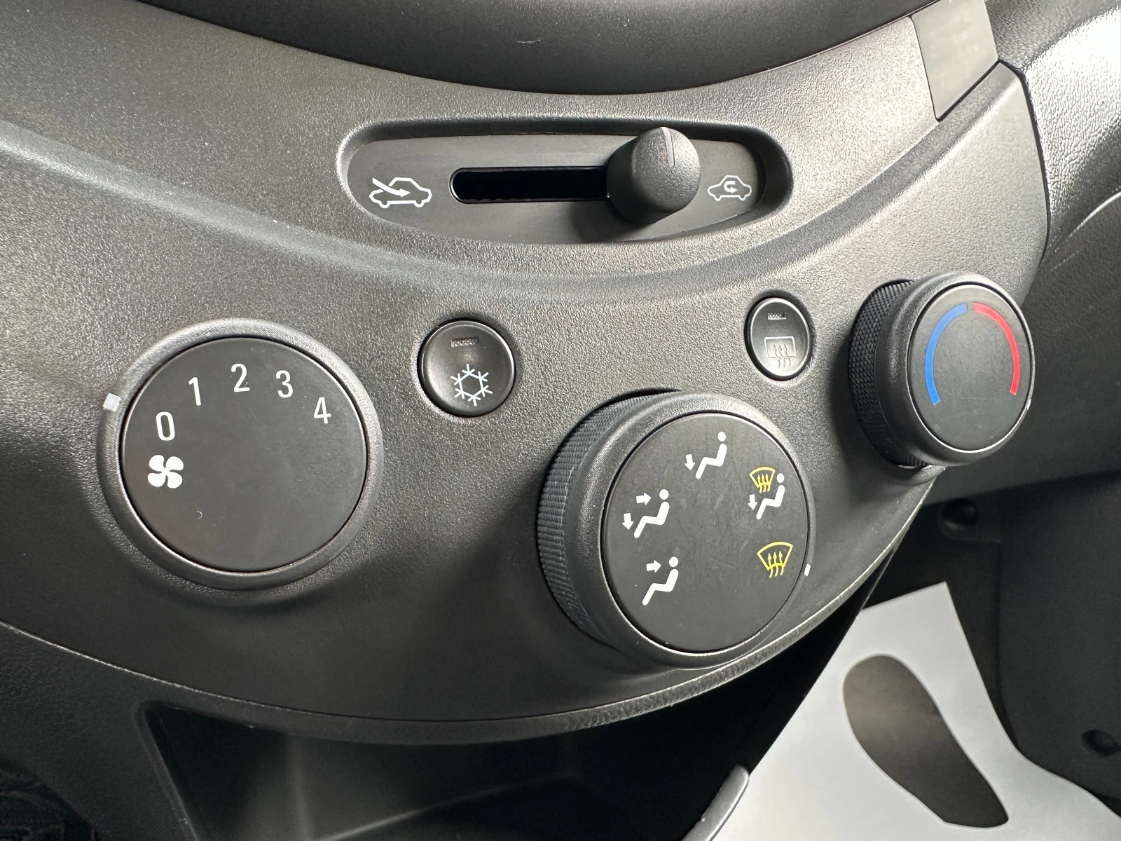 Chevrolet Spark, снимка 15 - Автомобили и джипове - 54294717