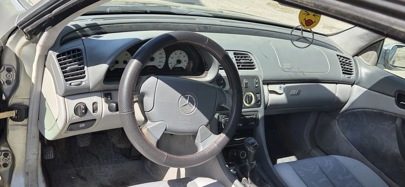 Mercedes-Benz CLK, снимка 5 - Автомобили и джипове - 54388124