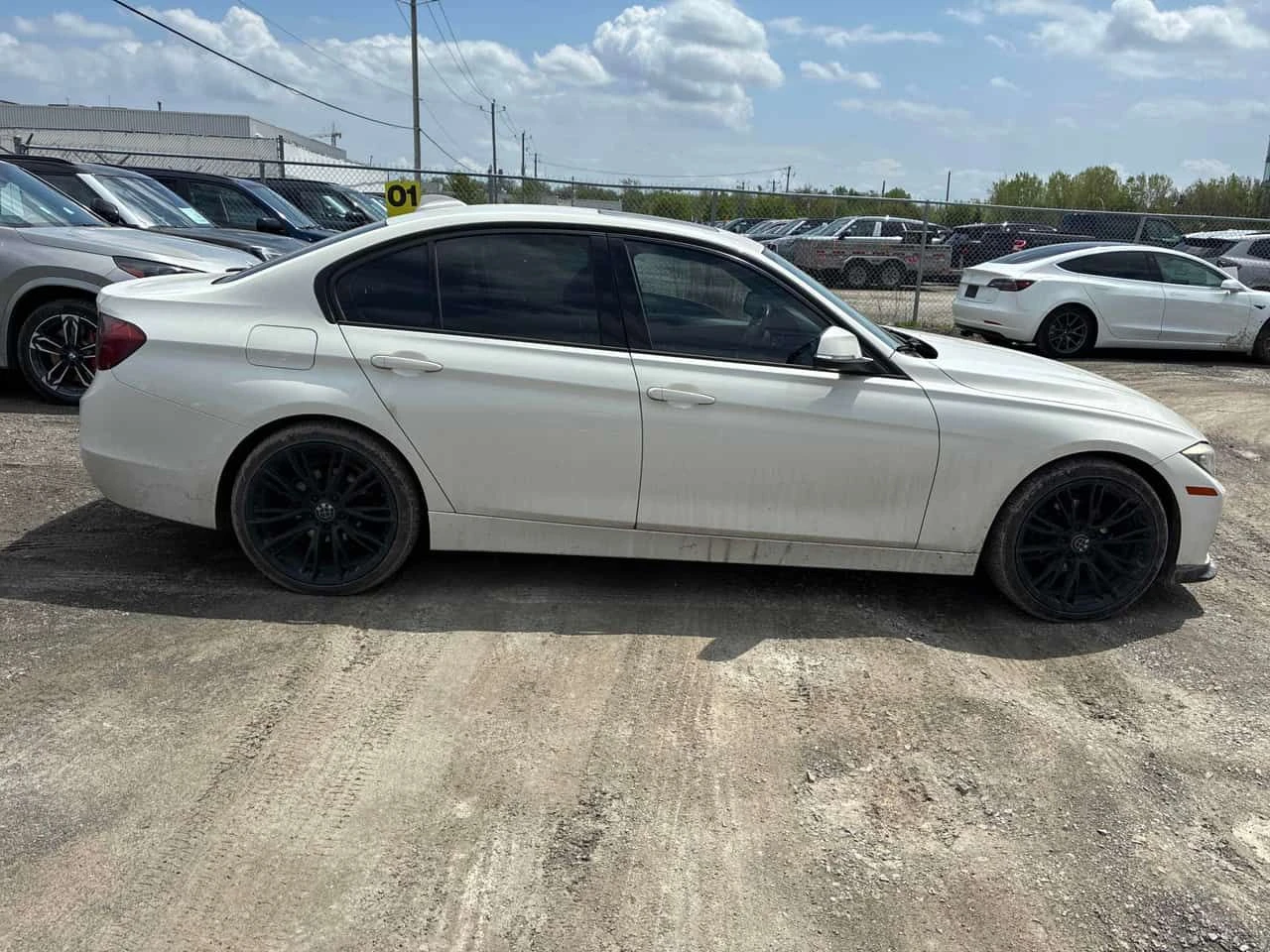 BMW 320 320i xDrive/ПОДГРЕВ/ШИБЕДАХ/CARFAX/ФИНАНСИРАНЕ, снимка 3 - Автомобили и джипове - 54663167