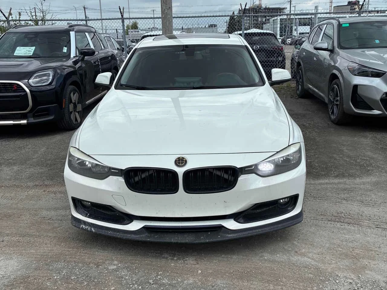 BMW 320 320i xDrive/ПОДГРЕВ/ШИБЕДАХ/CARFAX/ФИНАНСИРАНЕ, снимка 6 - Автомобили и джипове - 54663167