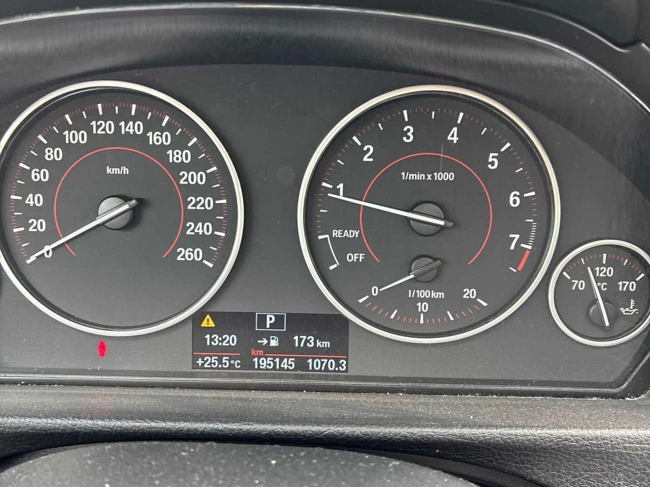 BMW 320 320i xDrive/ПОДГРЕВ/ШИБЕДАХ/CARFAX/ФИНАНСИРАНЕ, снимка 8 - Автомобили и джипове - 54663167