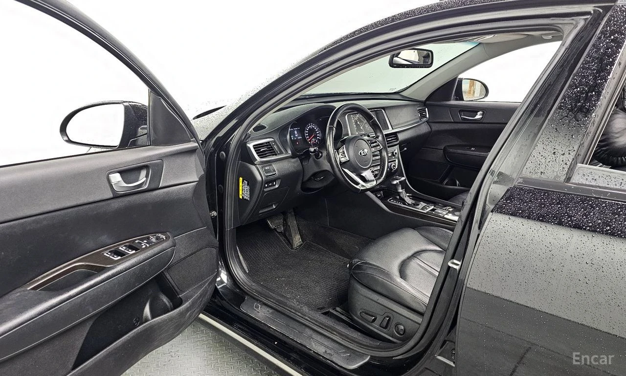 Kia K5 1.6* TURBO* NOBLESSE* ПОДГРЕВ* КАМЕРА* КЕЙЛЕС* LAN, снимка 6 - Автомобили и джипове - 54736541