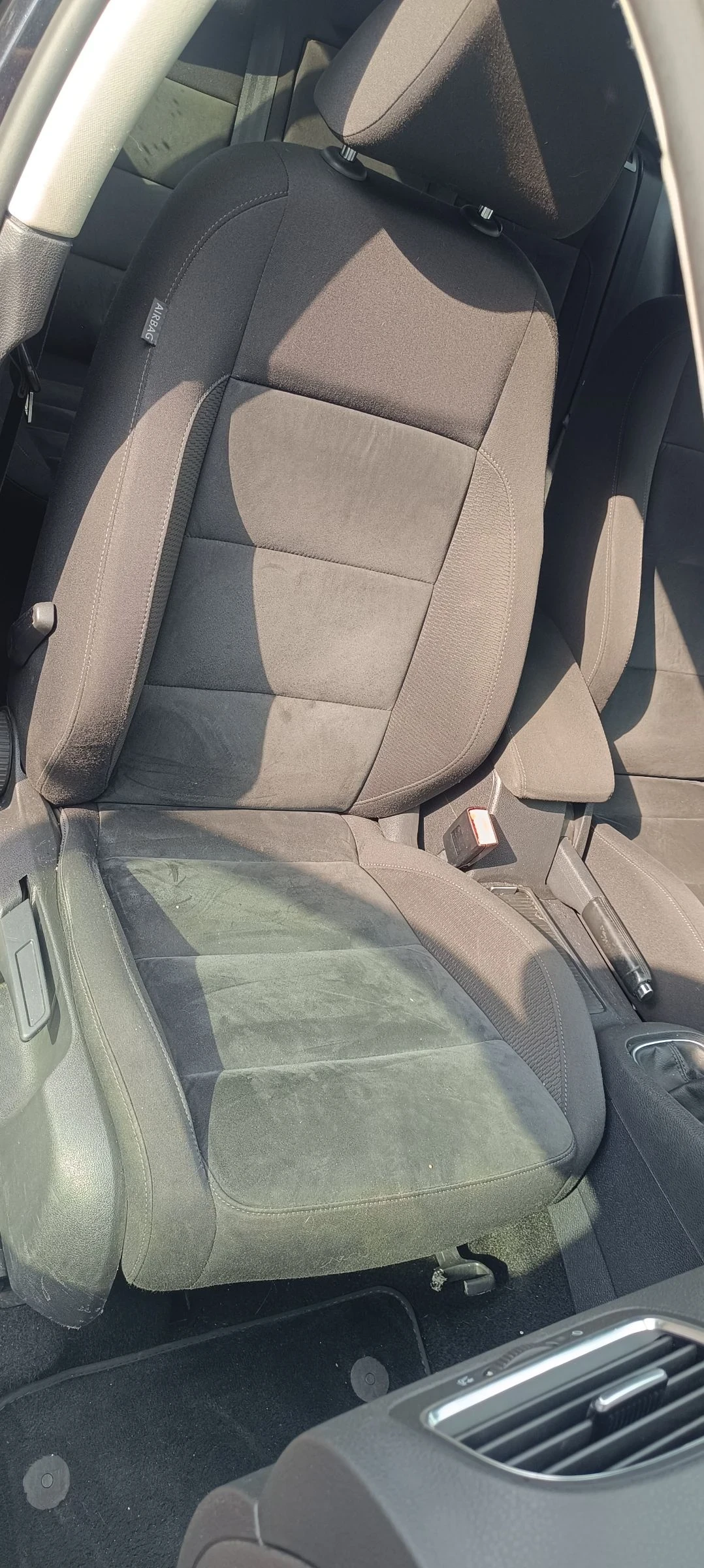 VW Golf 2.0TDI 140k.c, снимка 10 - Автомобили и джипове - 55147718