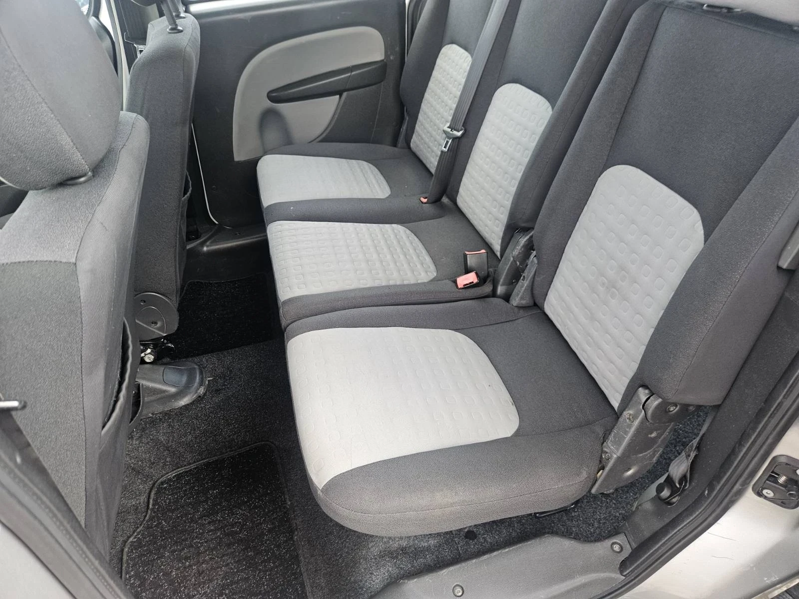 Fiat Doblo Климатик ТОП!!!, снимка 13 - Автомобили и джипове - 55167239
