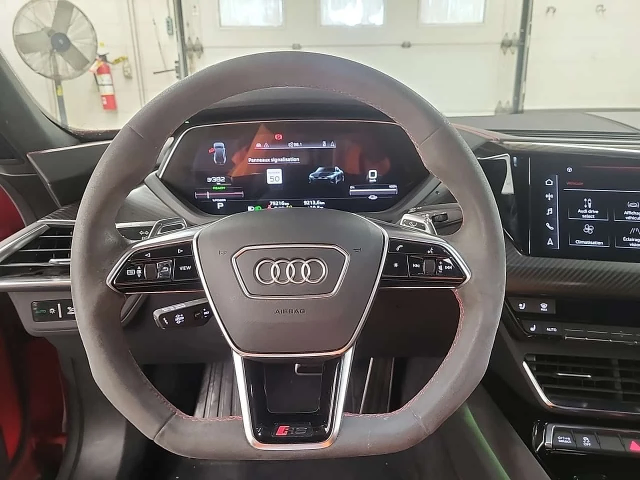 Audi E-Tron GT RS * Без инциденти * CARFAX * От VW * , снимка 7 - Автомобили и джипове - 55528825