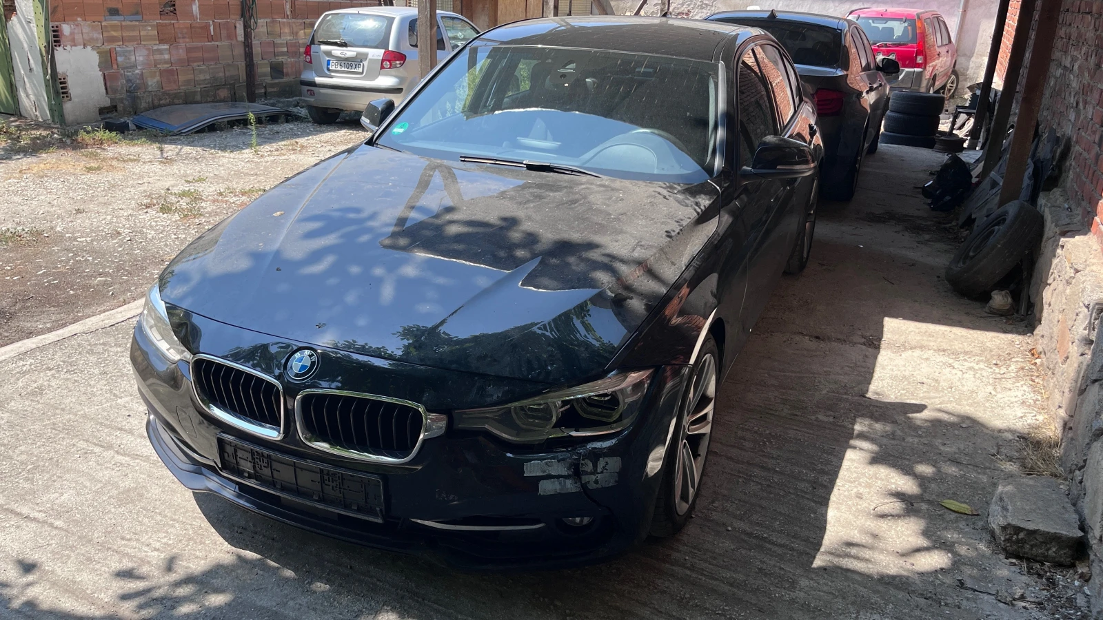 BMW 330 d Lci Distr Led Auto Sport, снимка 14 - Автомобили и джипове - 55778077