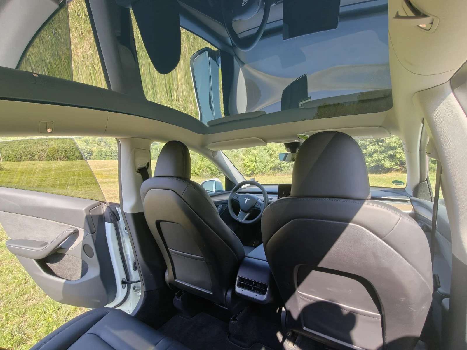 Tesla Model Y Standard Range, снимка 11 - Автомобили и джипове - 55825650