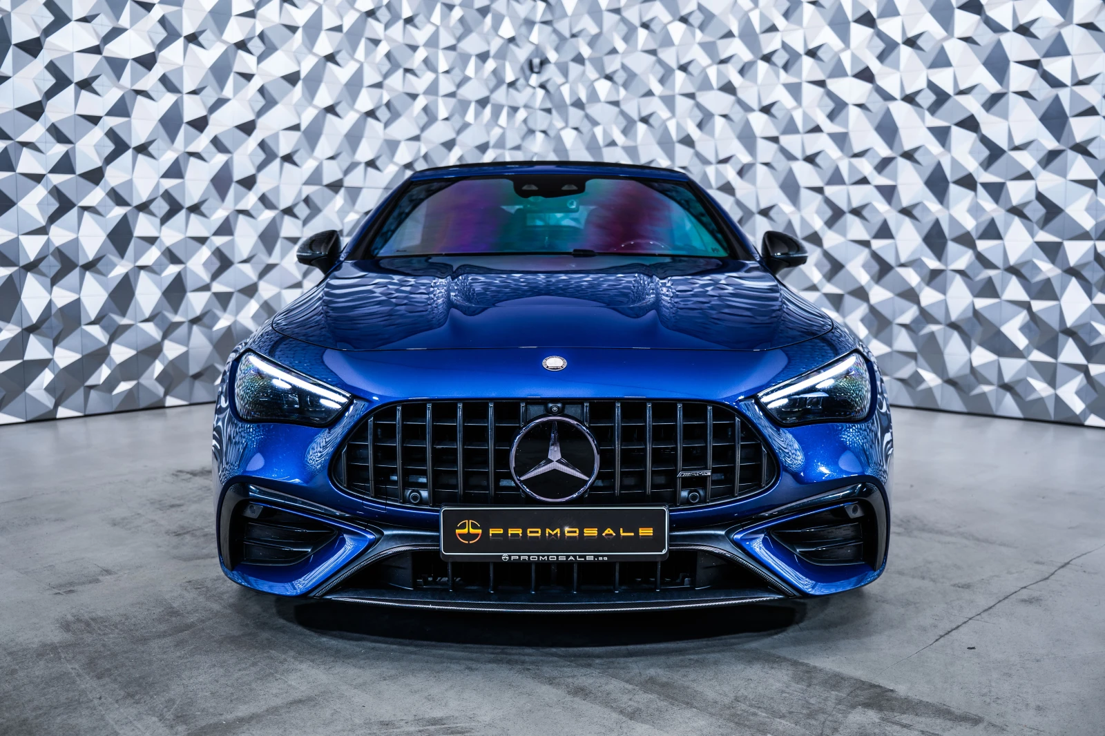 Mercedes-Benz CLE 53 AMG 4M+ Burmester* Carbon, снимка 2 - Автомобили и джипове - 55985664